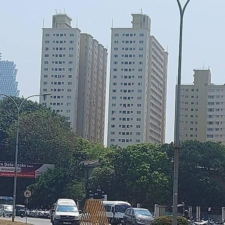 Jays Apartment - Colombo 02 At The Heart Of Convenience ภายนอก รูปภาพ